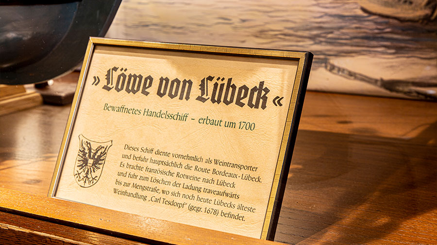 "Löwe von Lübeck" Namensschild