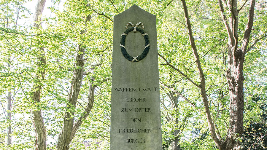 Das Prahl-Denkmal in Lübeck
