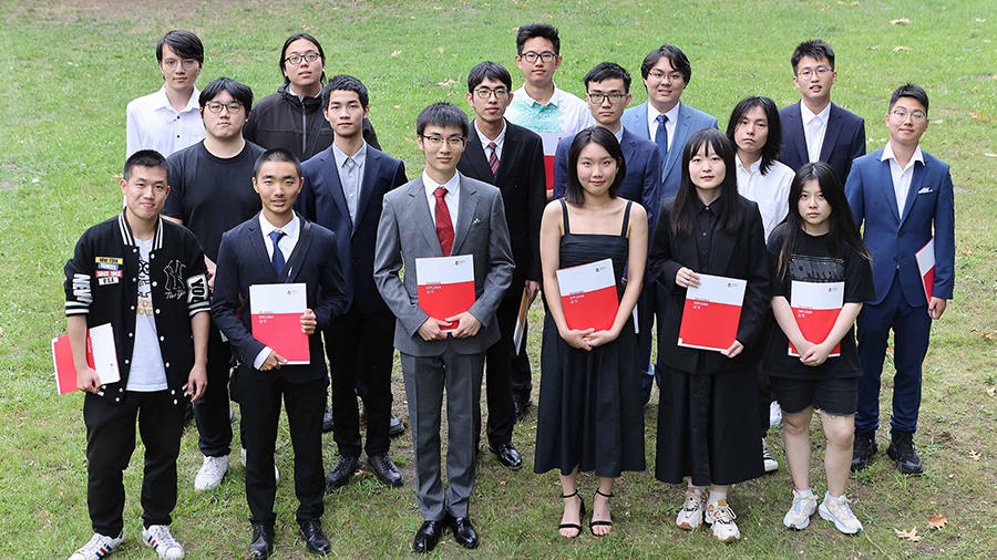 Chinesische Studenten an der TH Lübeck.