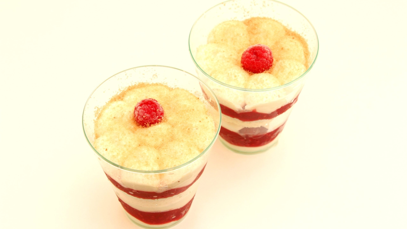 Mascarpone-Himbeerquark.