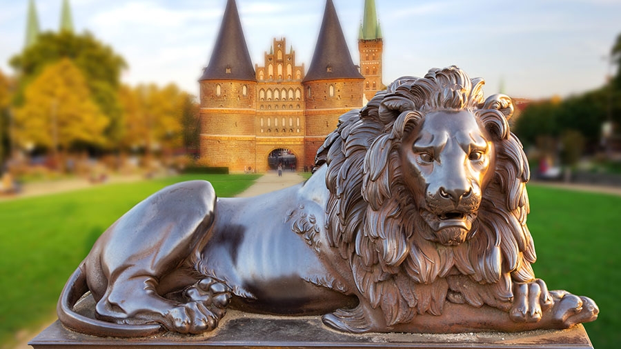 Löwe Lübeck Holstentor